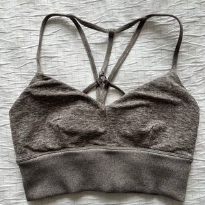 Alo yoga sports bra